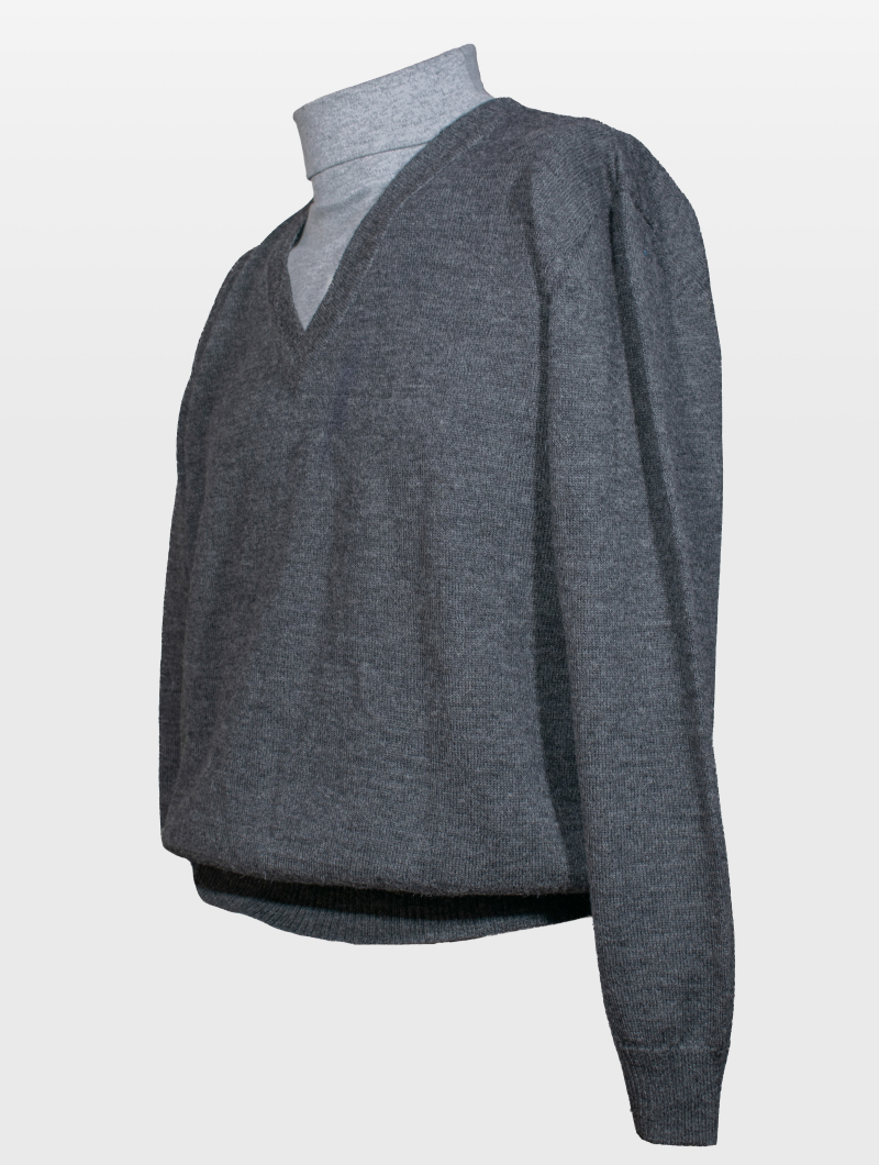 SUETER MODELO KARU (LEJANO)